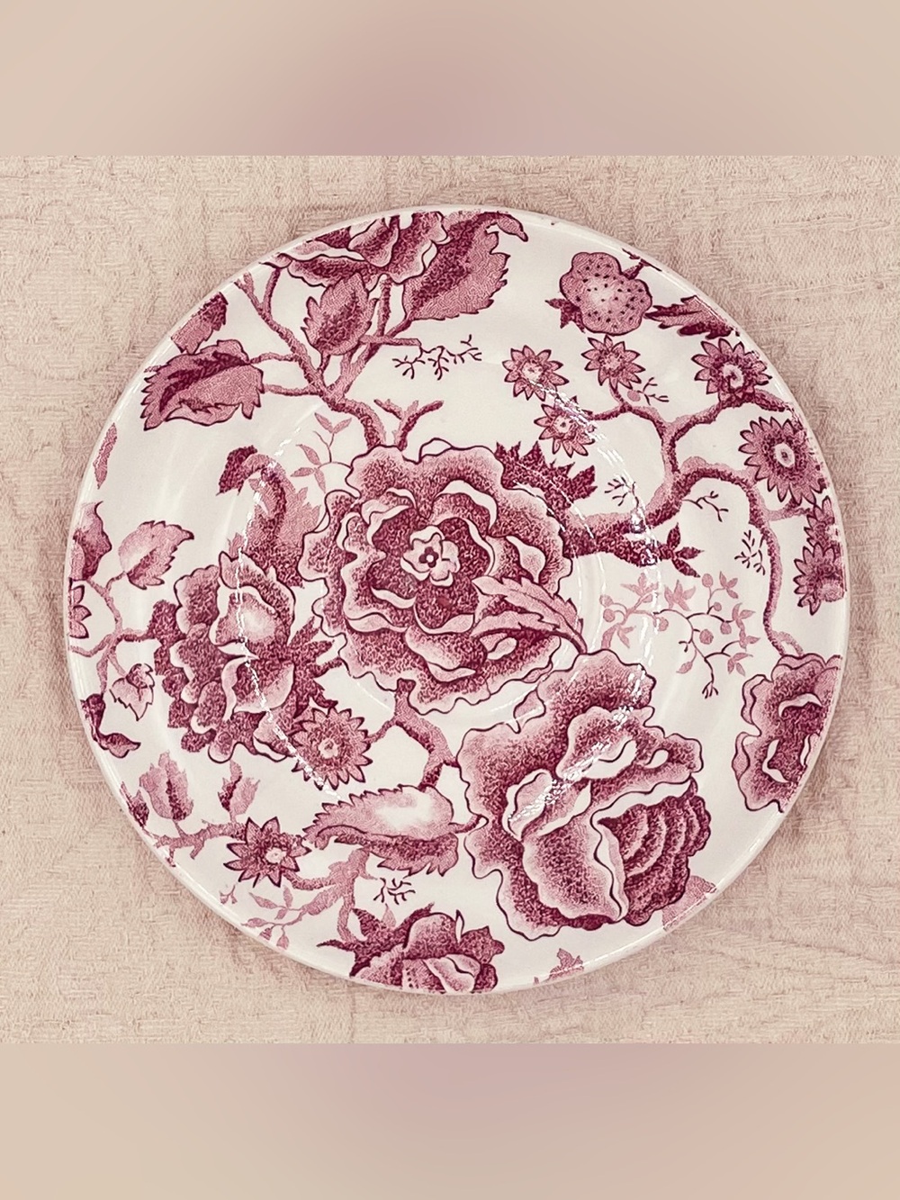 Vintage Johnson Brothers Chippendale Plate